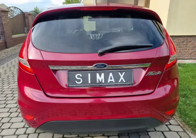 FORD Fiesta 1.4 White Magic