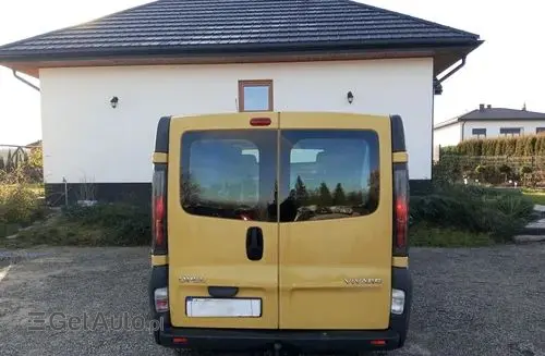 OPEL Vivaro 