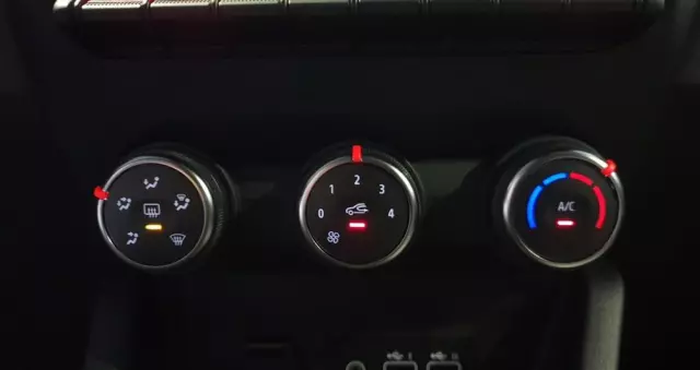 RENAULT Clio 1.0 TCe Evolution