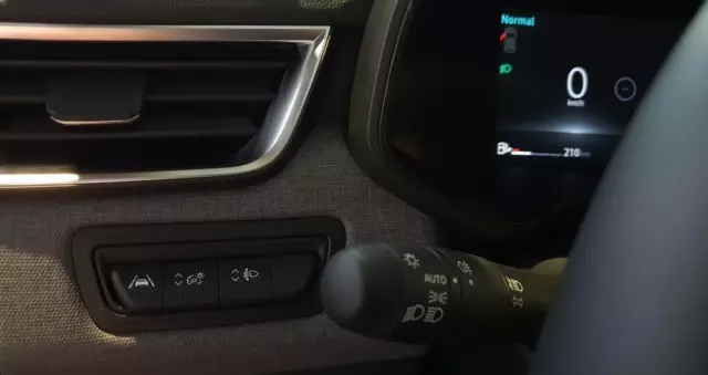 RENAULT Clio 1.0 TCe Evolution