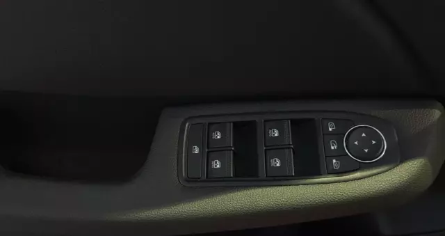 RENAULT Clio 1.0 TCe Evolution