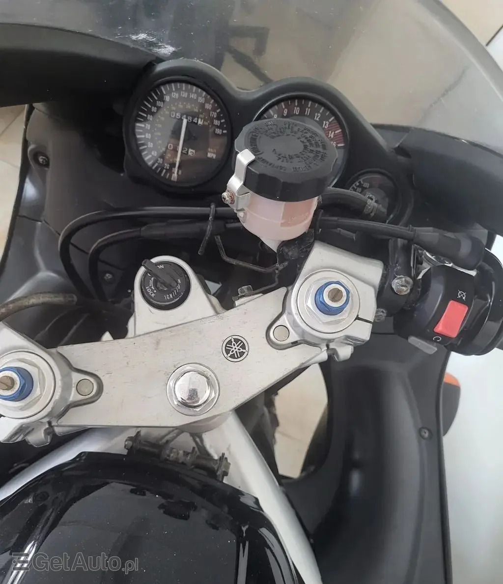 YAMAHA FZ 6 Fazer 