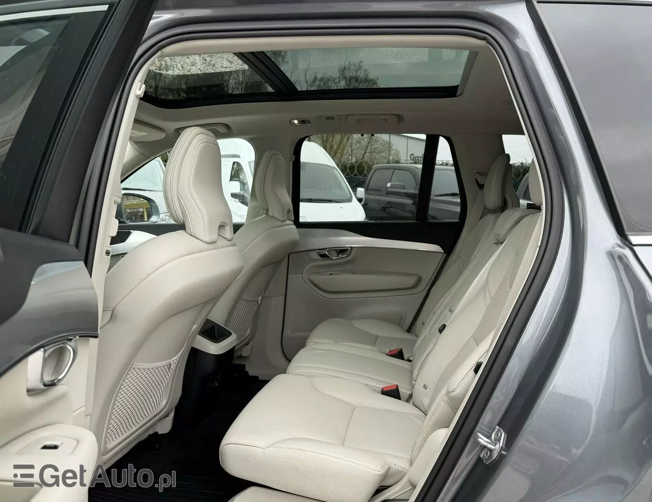 VOLVO XC 90 D5 SCR AWD Momentum