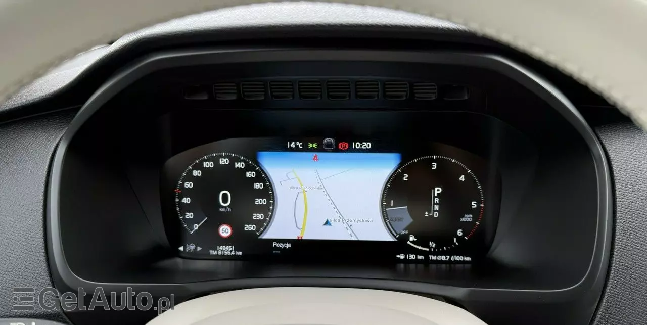 VOLVO XC 90 D5 SCR AWD Momentum