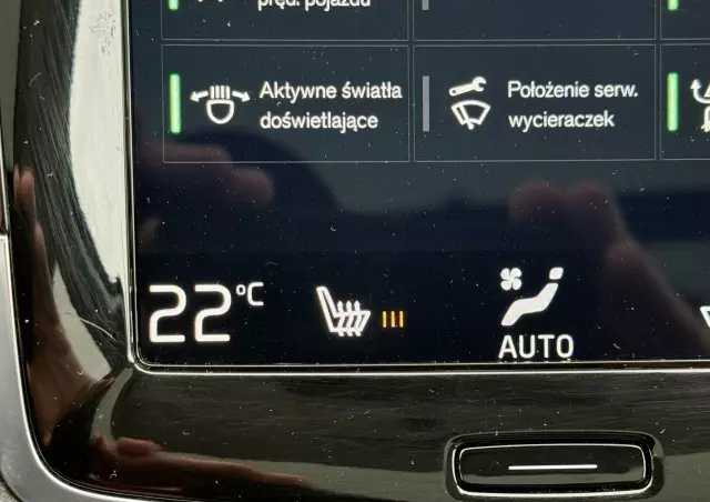 VOLVO XC 90 D5 SCR AWD Momentum