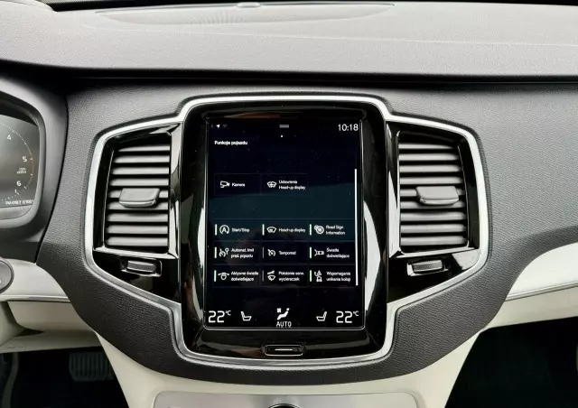 VOLVO XC 90 D5 SCR AWD Momentum