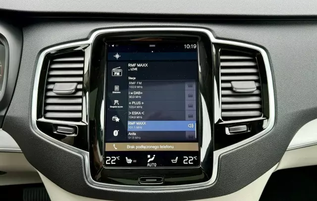 VOLVO XC 90 D5 SCR AWD Momentum