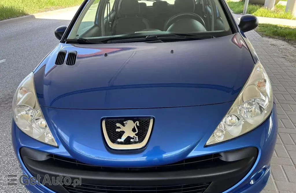 PEUGEOT 206 