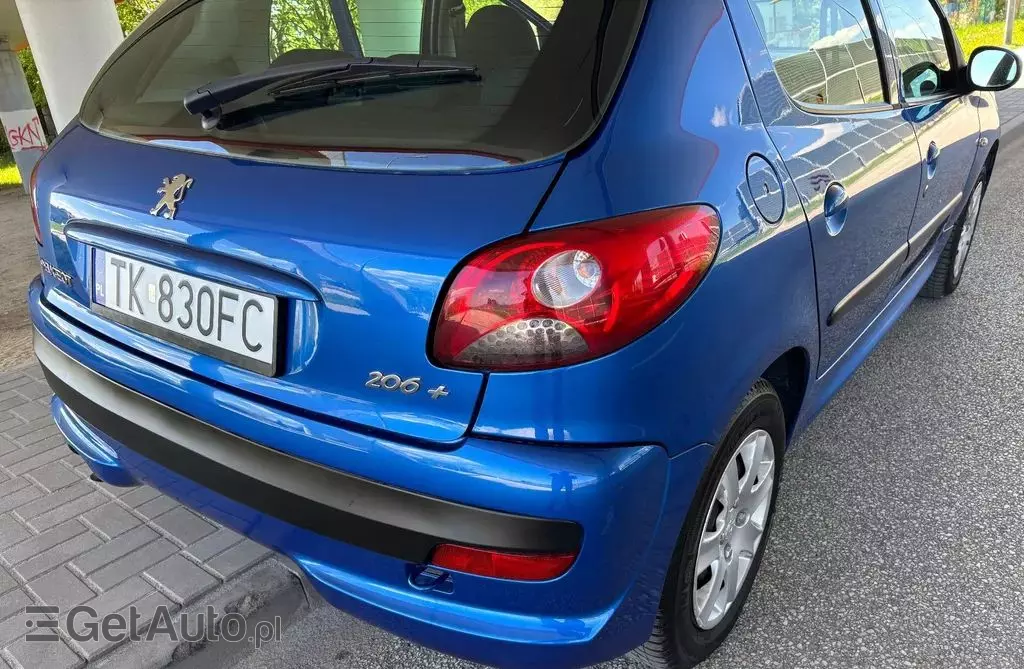 PEUGEOT 206 