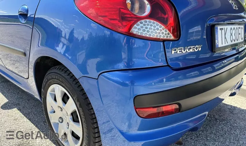 PEUGEOT 206 