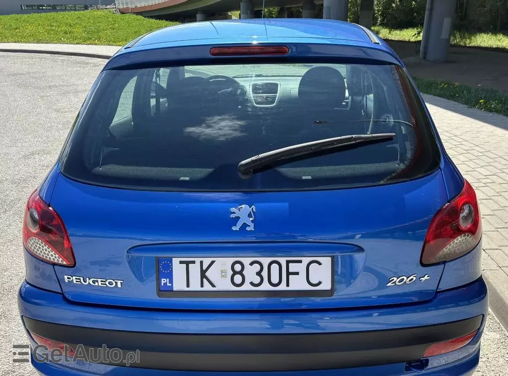 PEUGEOT 206 