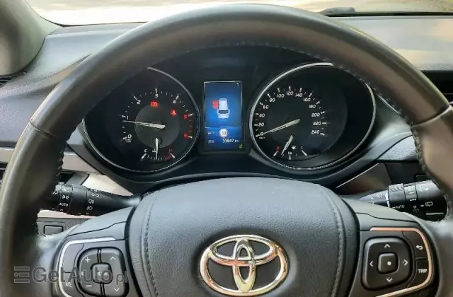 TOYOTA Avensis 2.0 D-4D Active Business