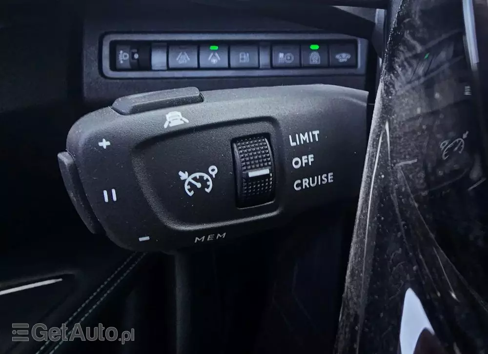 PEUGEOT 3008 1.6 PureTech Hybrid PHEV Allure Pack S&S EAT8