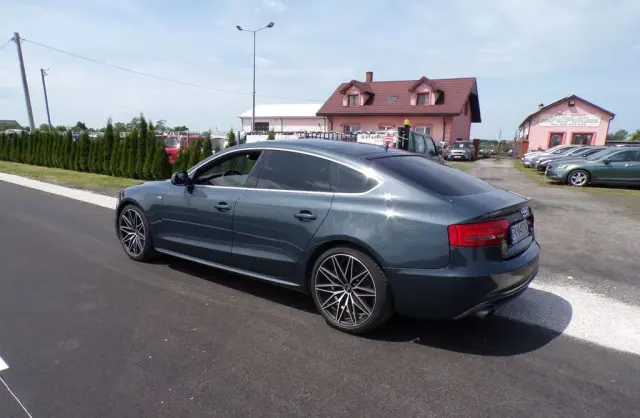 AUDI A5 