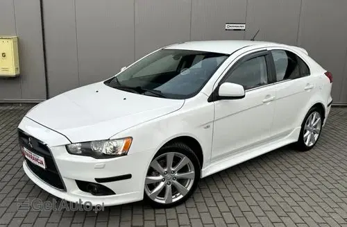 MITSUBISHI Lancer 