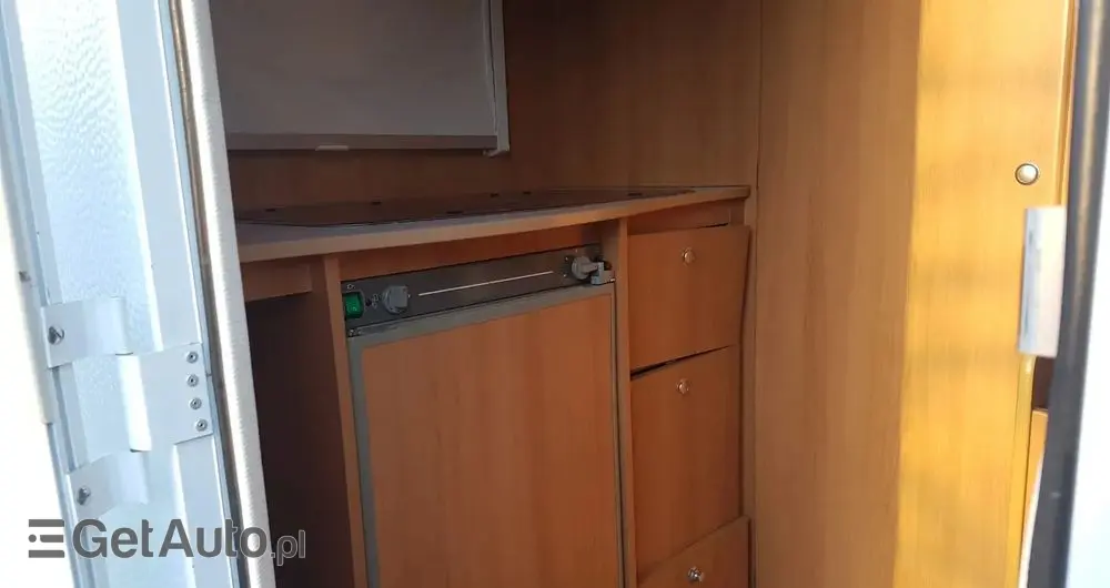 CARAVELAIR EMERAUDE 400 