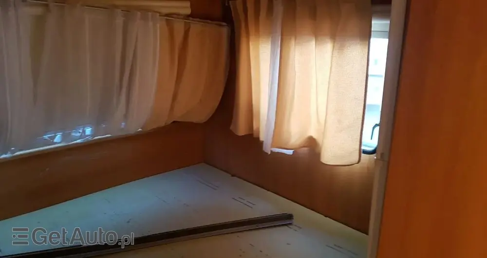 CARAVELAIR EMERAUDE 400 