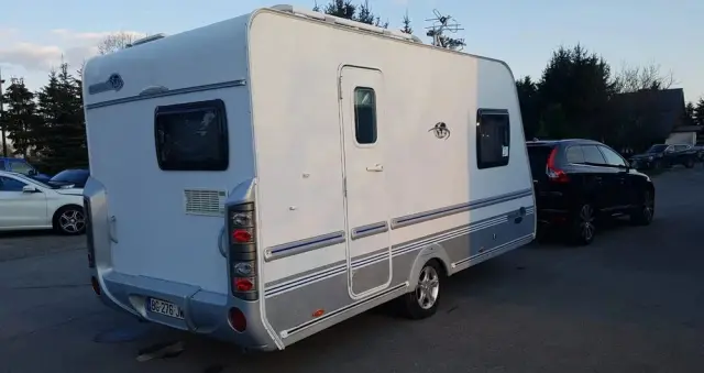 CARAVELAIR EMERAUDE 400 