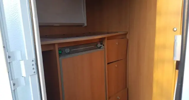 CARAVELAIR EMERAUDE 400 