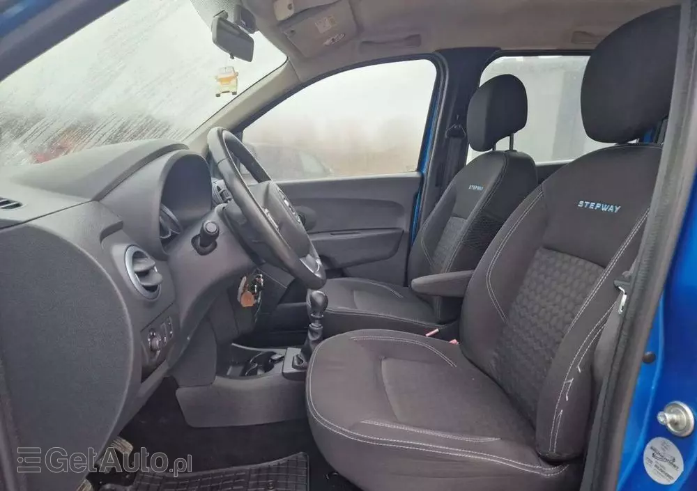 DACIA Lodgy DCi 110 Stepway