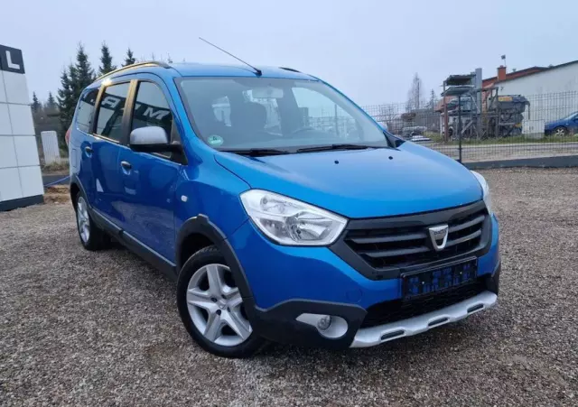 DACIA Lodgy DCi 110 Stepway