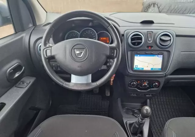 DACIA Lodgy DCi 110 Stepway