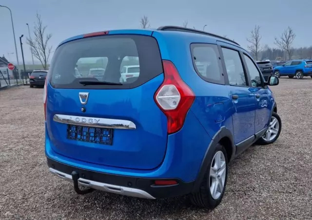 DACIA Lodgy DCi 110 Stepway