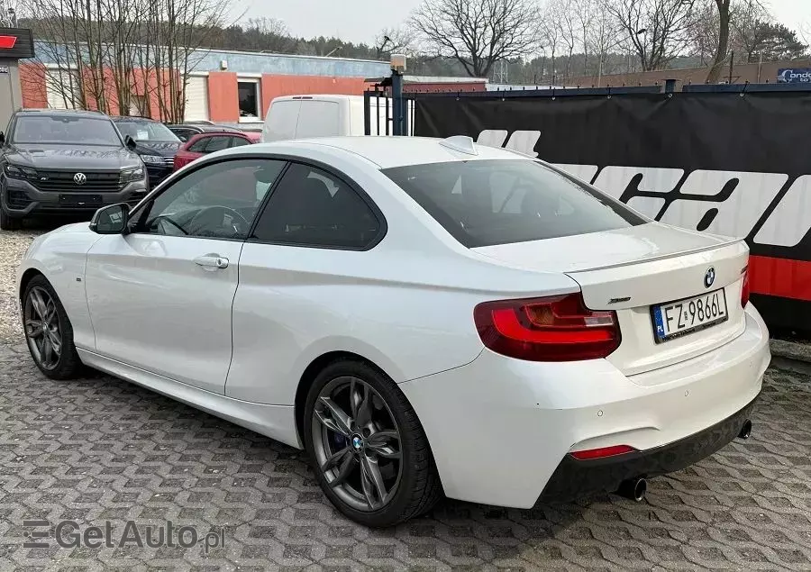 BMW Seria 2 M235i xDrive Coupe Sport-Aut