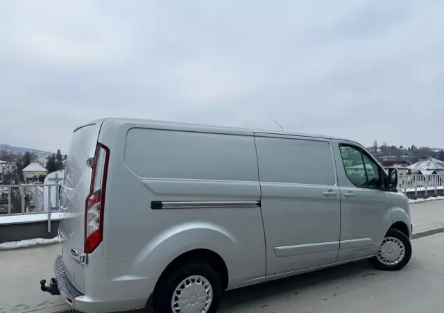 FORD TRANSIT COUSTOM 