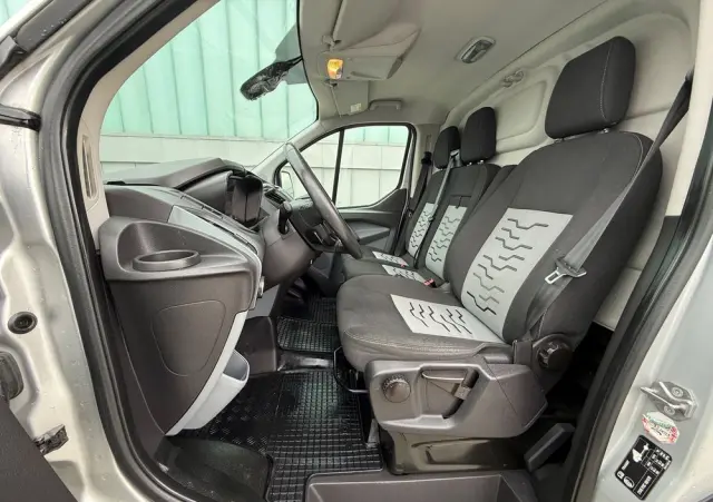 FORD TRANSIT COUSTOM 