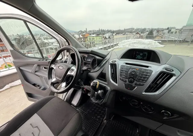 FORD TRANSIT COUSTOM 