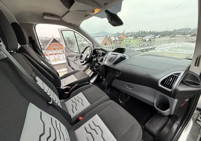 FORD TRANSIT COUSTOM 