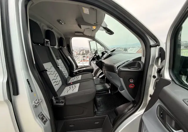 FORD TRANSIT COUSTOM 