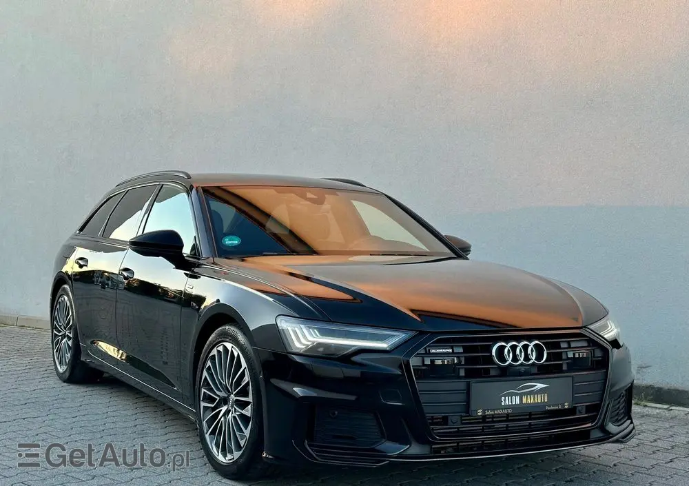 AUDI A6 Avant 55 TFSI e quattro S tronic sport