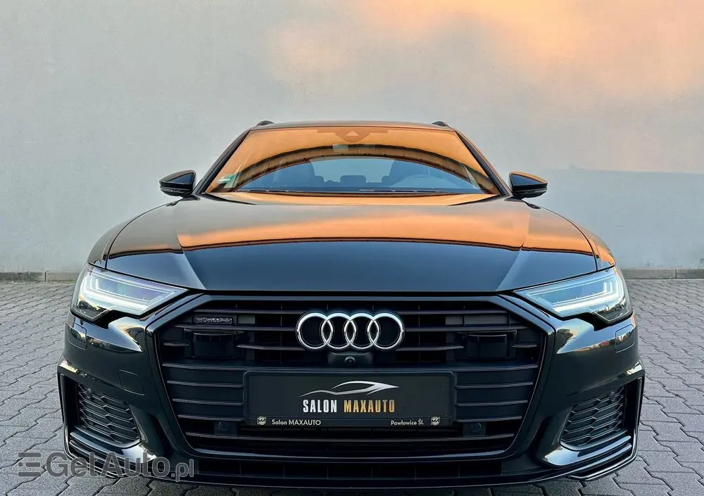 AUDI A6 Avant 55 TFSI e quattro S tronic sport