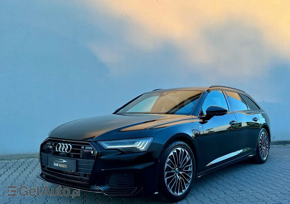 AUDI A6 Avant 55 TFSI e quattro S tronic sport