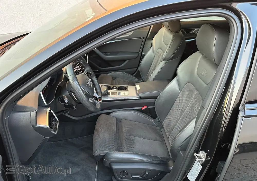 AUDI A6 Avant 55 TFSI e quattro S tronic sport