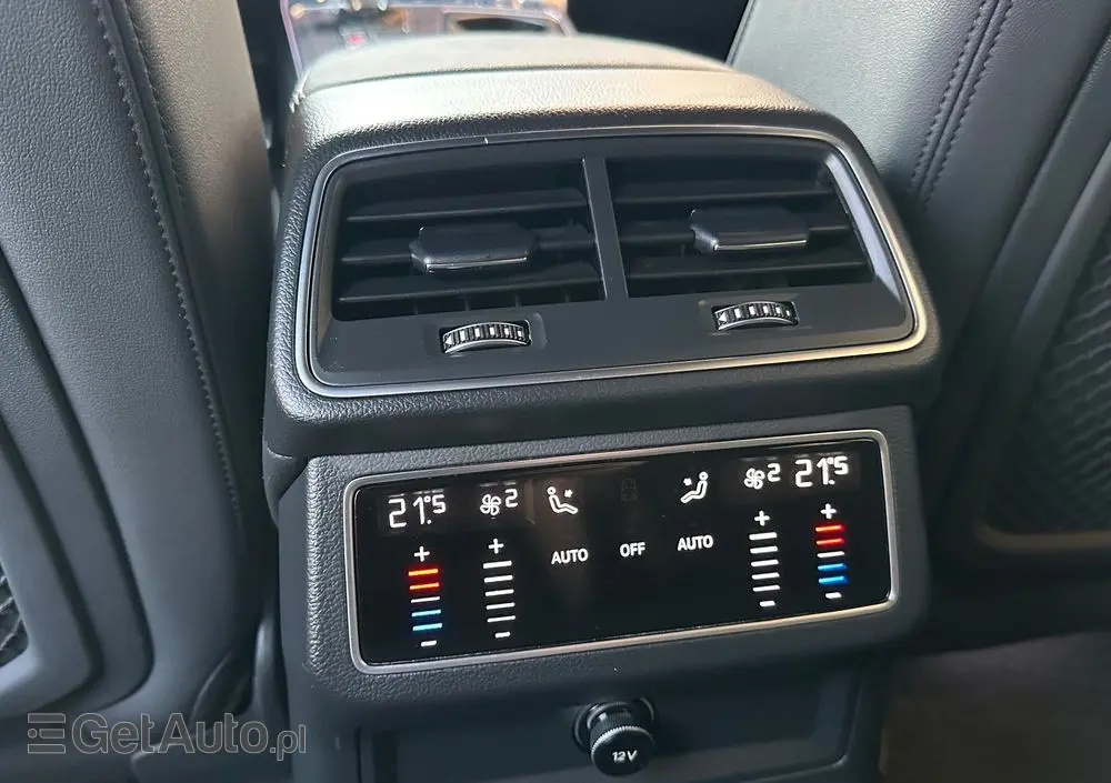 AUDI A6 Avant 55 TFSI e quattro S tronic sport