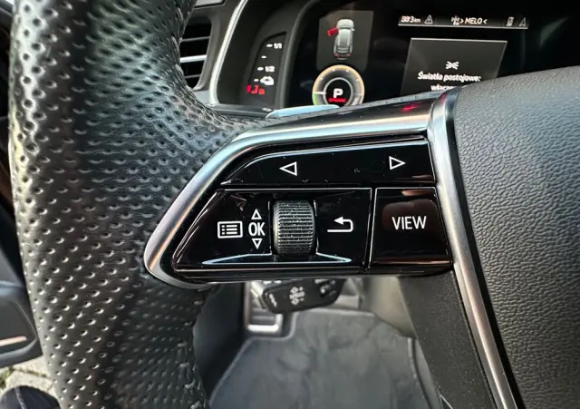 AUDI A6 Avant 55 TFSI e quattro S tronic sport