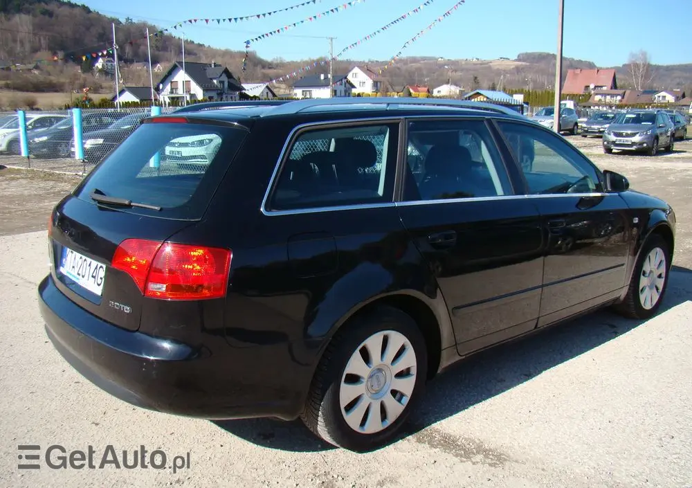 AUDI A4 Avant Ver-2-0-tdi-dpf