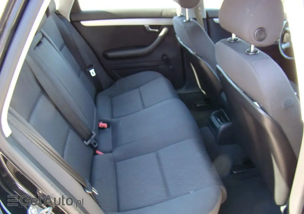 AUDI A4 Avant Ver-2-0-tdi-dpf