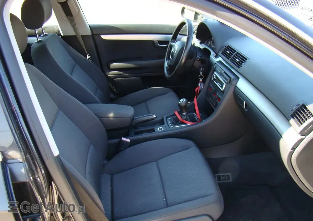 AUDI A4 Avant Ver-2-0-tdi-dpf