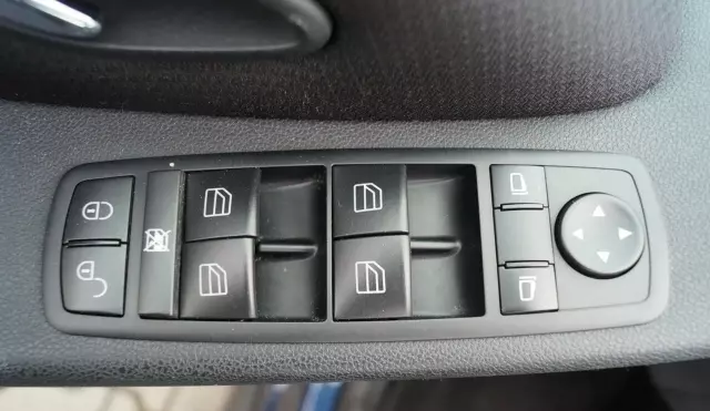 MERCEDES-BENZ Klasa A 