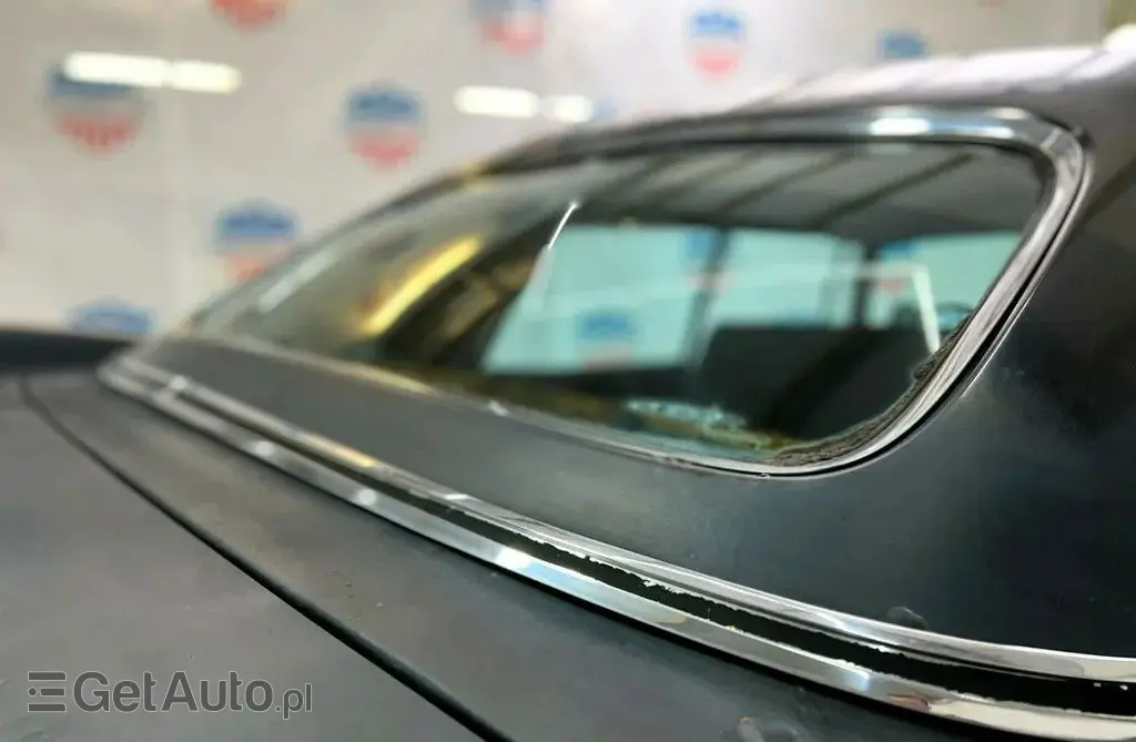 CHRYSLER Town & Country 