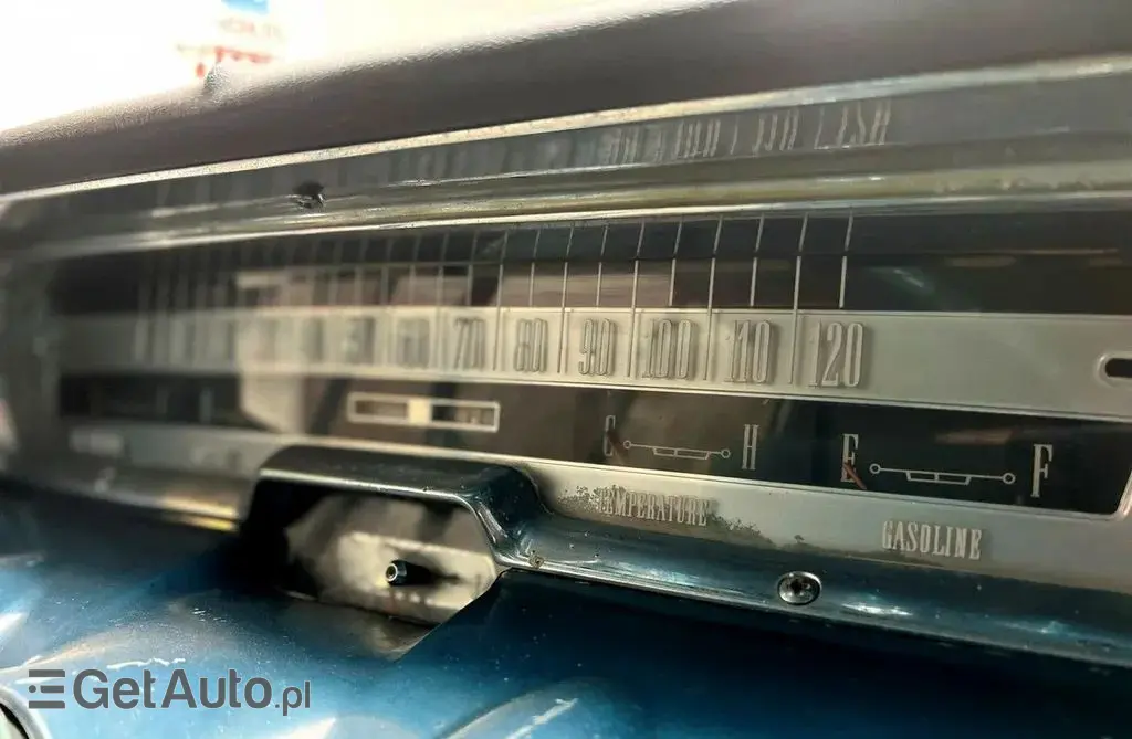 CHRYSLER Town & Country 