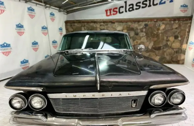 CHRYSLER Town & Country 