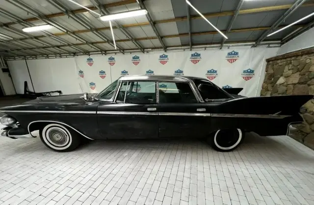 CHRYSLER Town & Country 