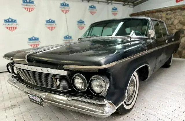 CHRYSLER Town & Country 