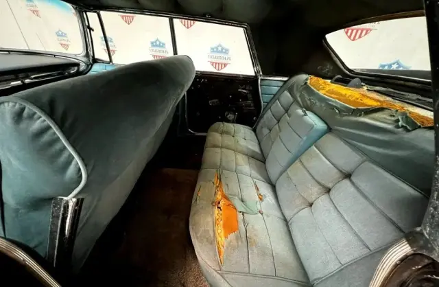 CHRYSLER Town & Country 