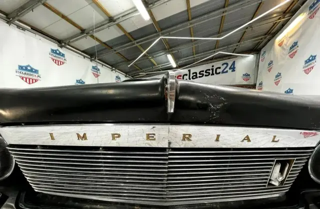 CHRYSLER Town & Country 